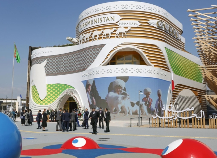 https://www.tds.gov.tm/assets/news/turkmenistanyn-prezidenti-serdar-berdimuhamedow-ekspo-2025-sergisinde-turkmenistanyn-milli-guni-mynasybetli-dabaraly-carelere-gatnasdy-04-08-2025-13-00-00/iMspx5qjIo.jpg