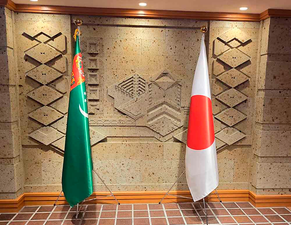 https://www.tds.gov.tm/assets/news/turkmenistanyn-prezidentinin-yaponiyanyn-imperatory-bilen-dususygy-15-04-2025-17-27-32/o1v36rp0uT.jpg